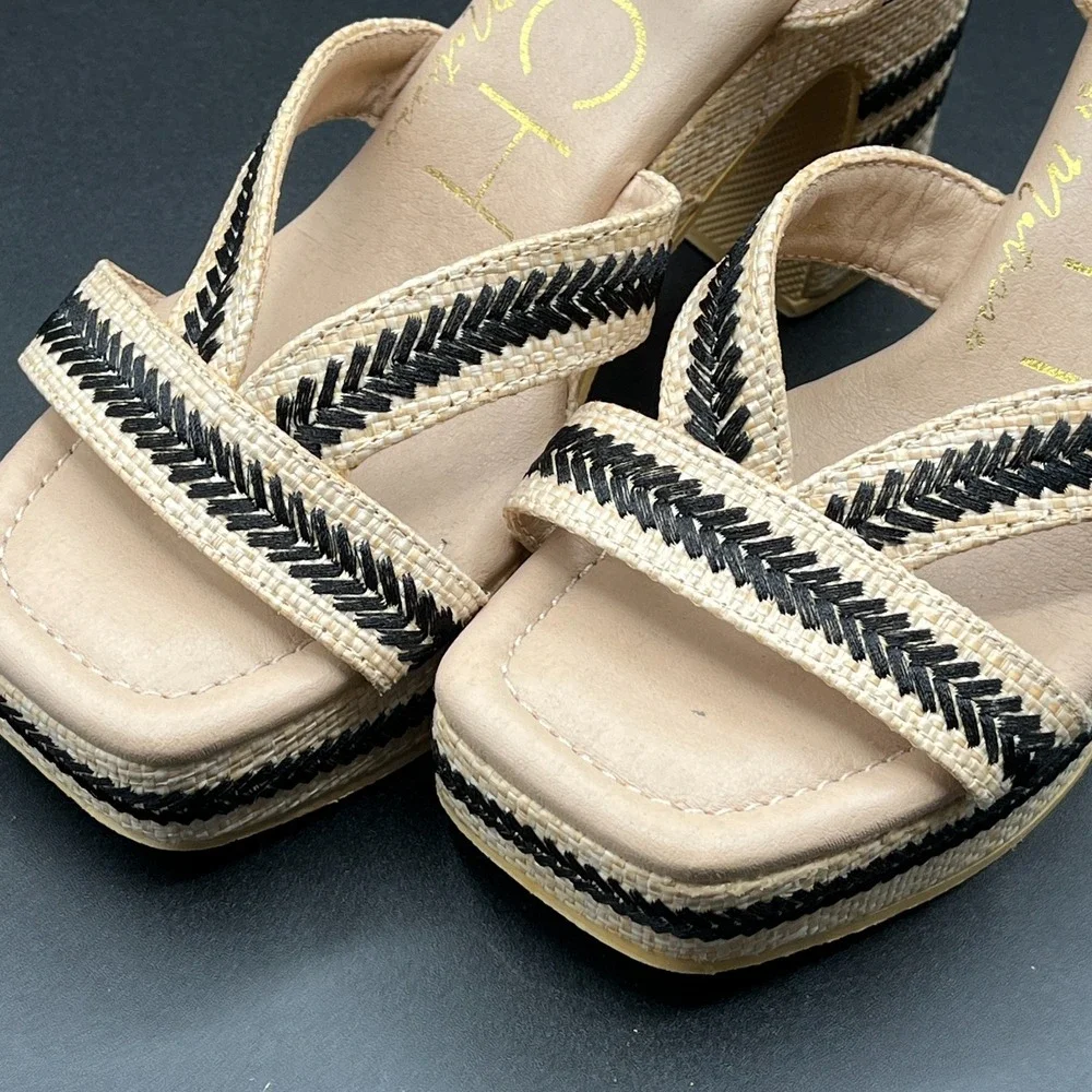 BEACH by Matisse Adelaide Platform Heels Womens 7M Beige Ankle Strap Sandals